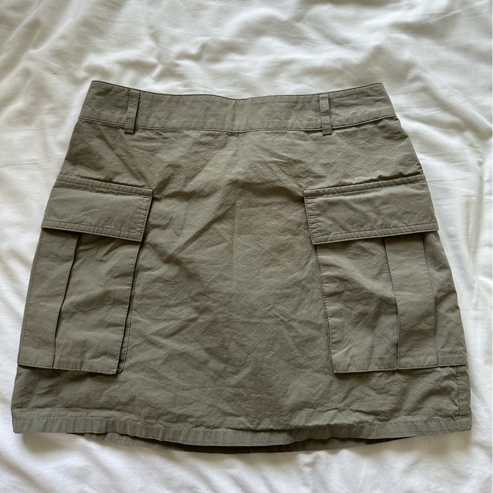Green skirt